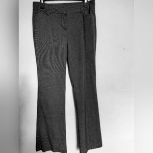 New York & Company stretch dress pants. Size 6. Average length.